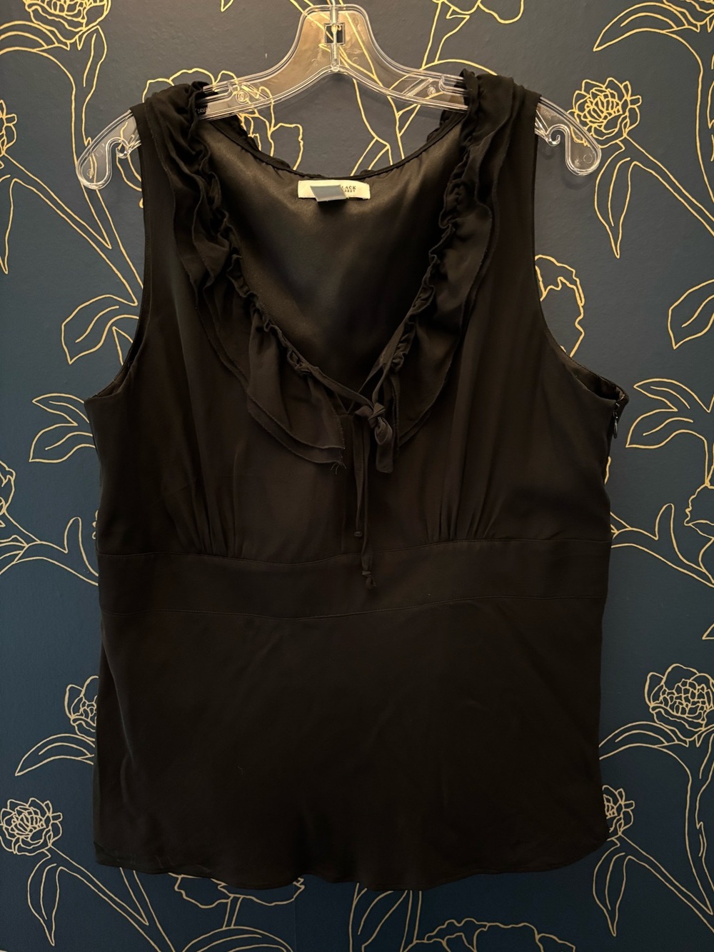 WHITE HOUSE BLACK MARKET silk WHBM sleeveless RUFFLE tank XL top TIE v neck